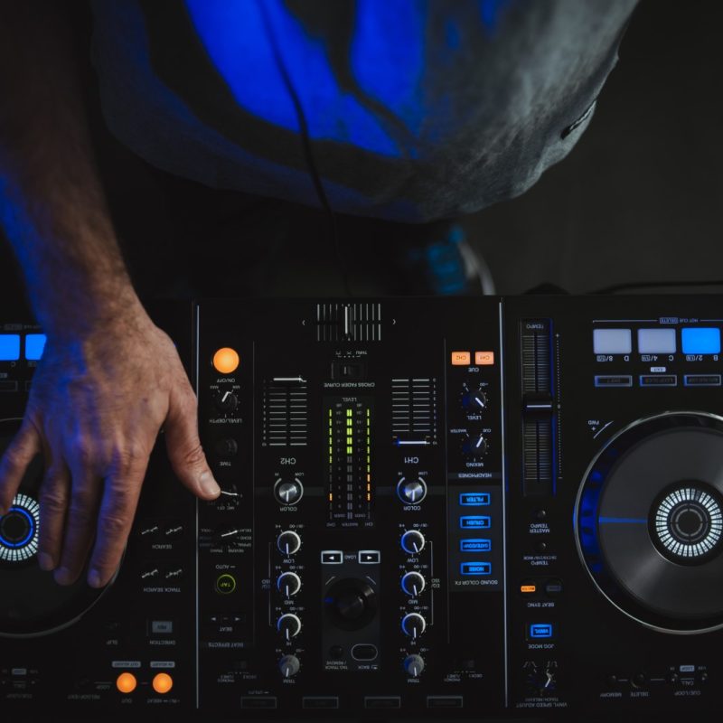 General Ticket - Local DJ's